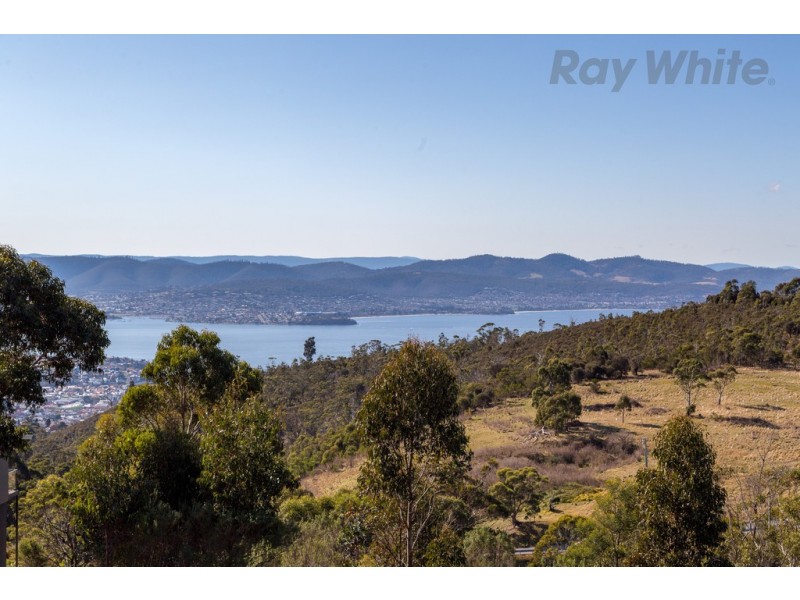 11 Hakea Drive, Tolmans Hill TAS 7007