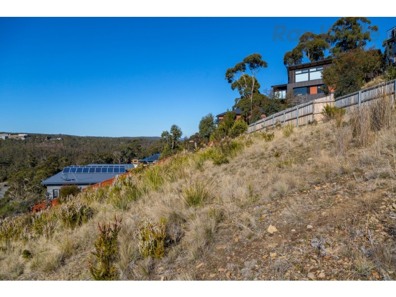 11 Hakea Drive, Tolmans Hill TAS 7007