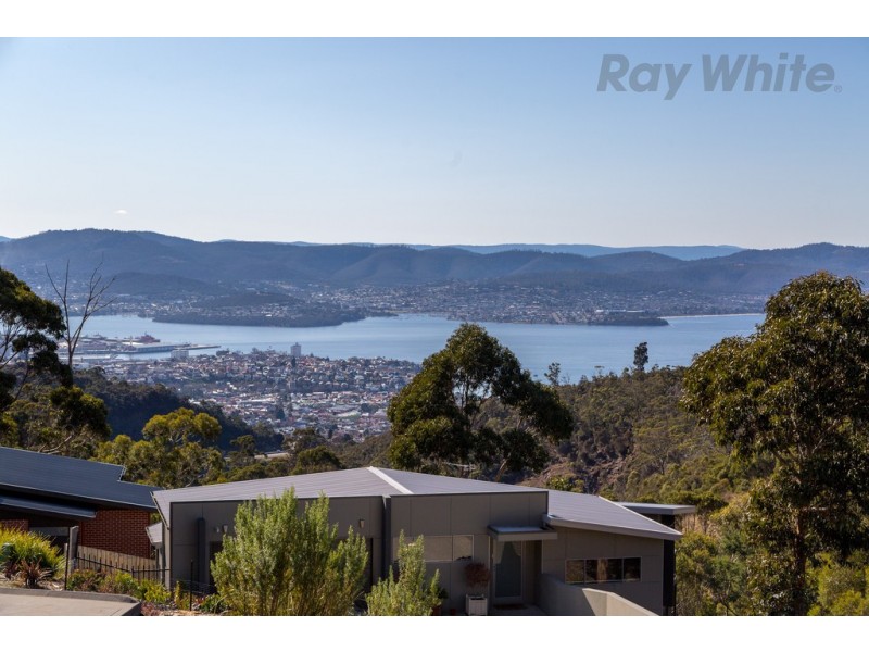 11 Hakea Drive, Tolmans Hill TAS 7007