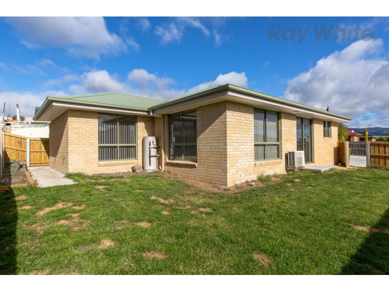 4/40 Racecourse Road, Brighton TAS 7030
