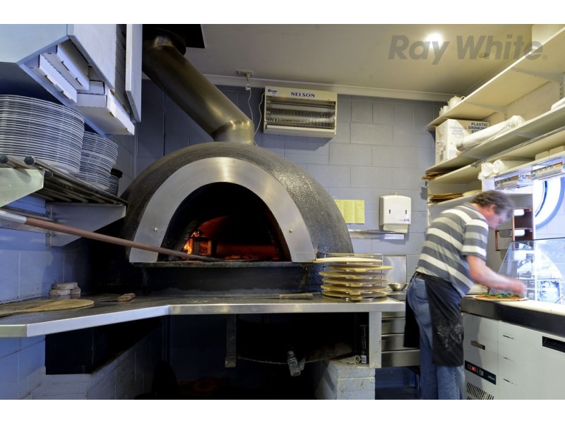 1 Esplanade, Orford TAS 7190