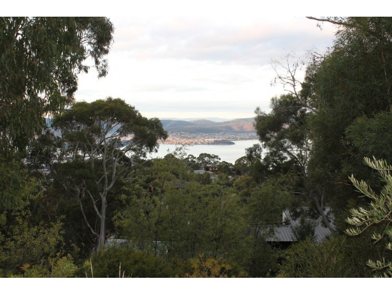 27 Officer Street, Rosetta TAS 7010