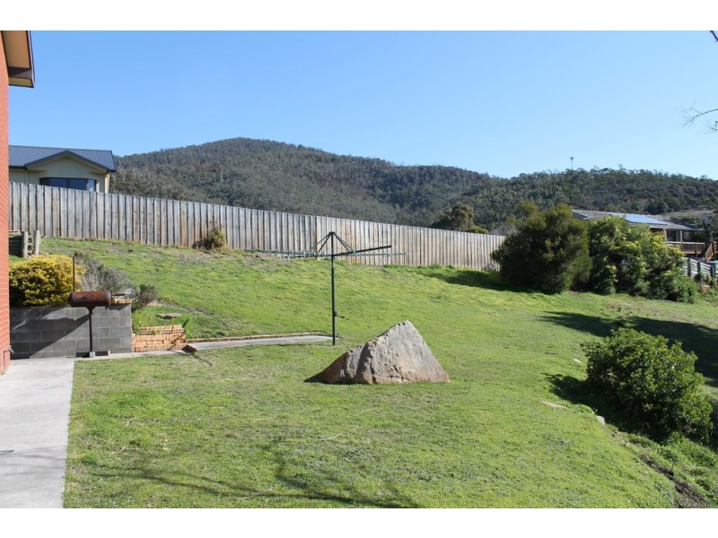 27 Officer Street, Rosetta TAS 7010