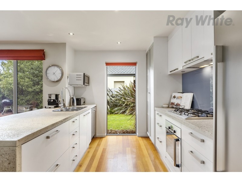 4 Aqua Place, Seven Mile Beach TAS 7170