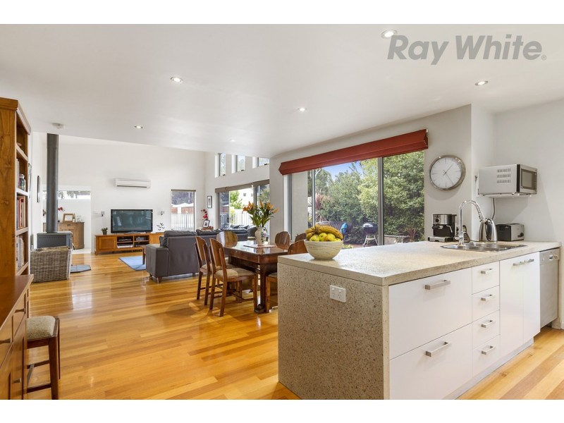 4 Aqua Place, Seven Mile Beach TAS 7170