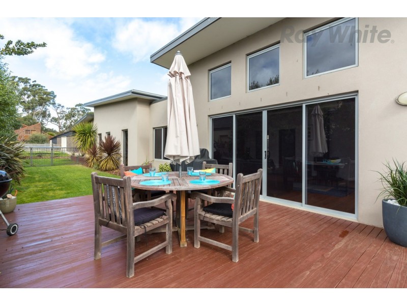 4 Aqua Place, Seven Mile Beach TAS 7170