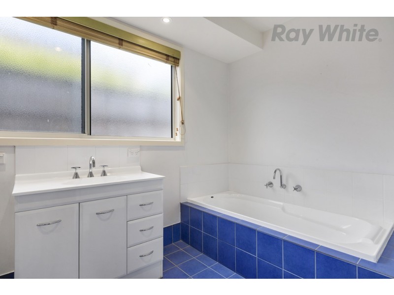 276 Carella Street, Tranmere TAS 7018