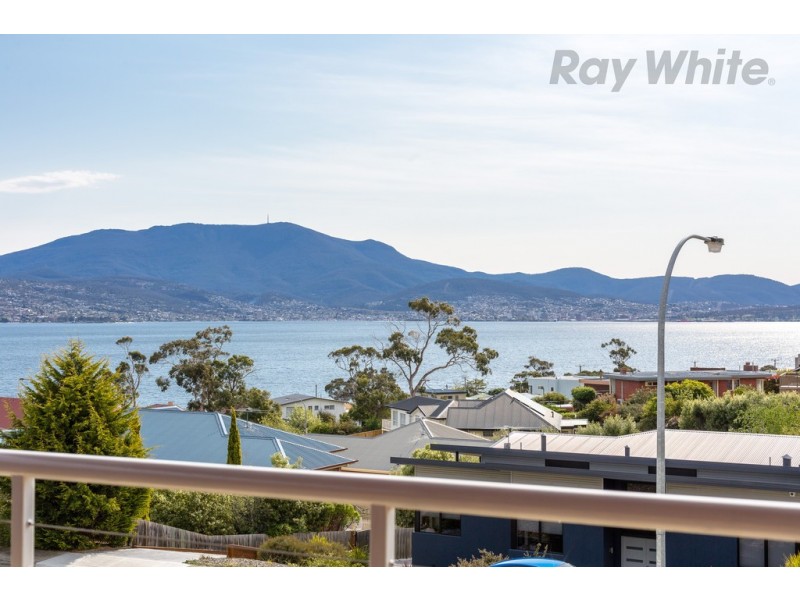 276 Carella Street, Tranmere TAS 7018