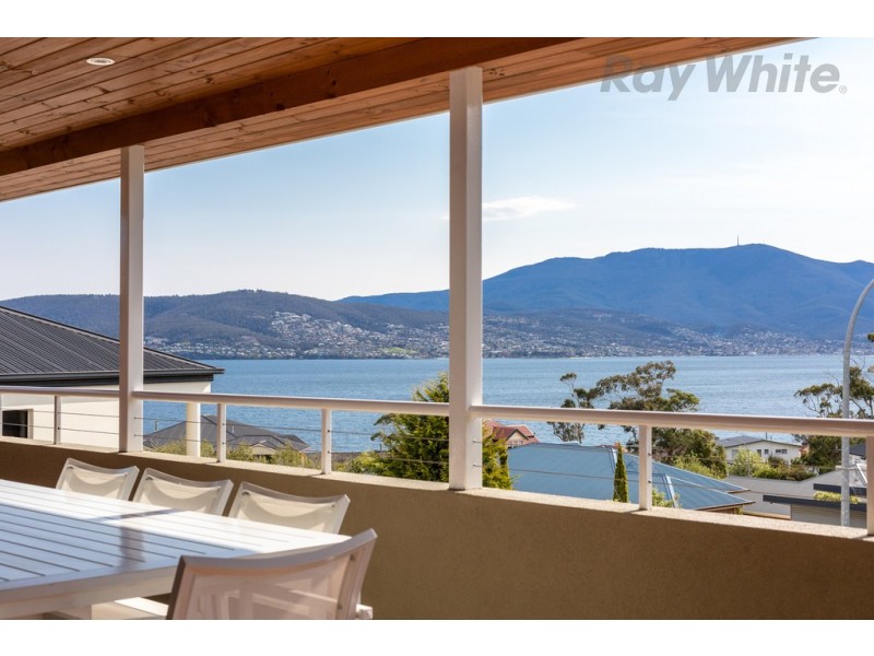 276 Carella Street, Tranmere TAS 7018