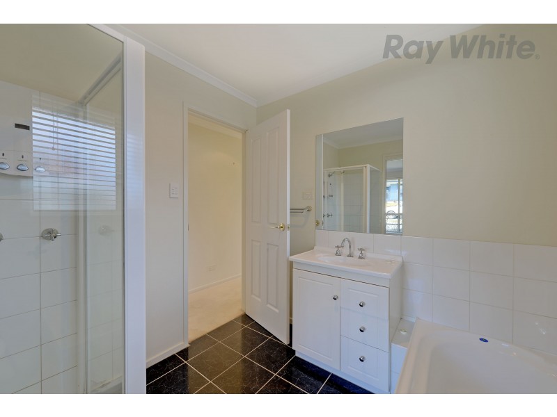 19 Elmac Cresent, Austins Ferry TAS 7011