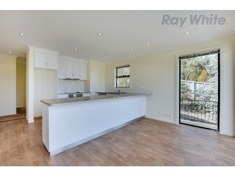 1/636 Oceana Drive, Tranmere TAS 7018
