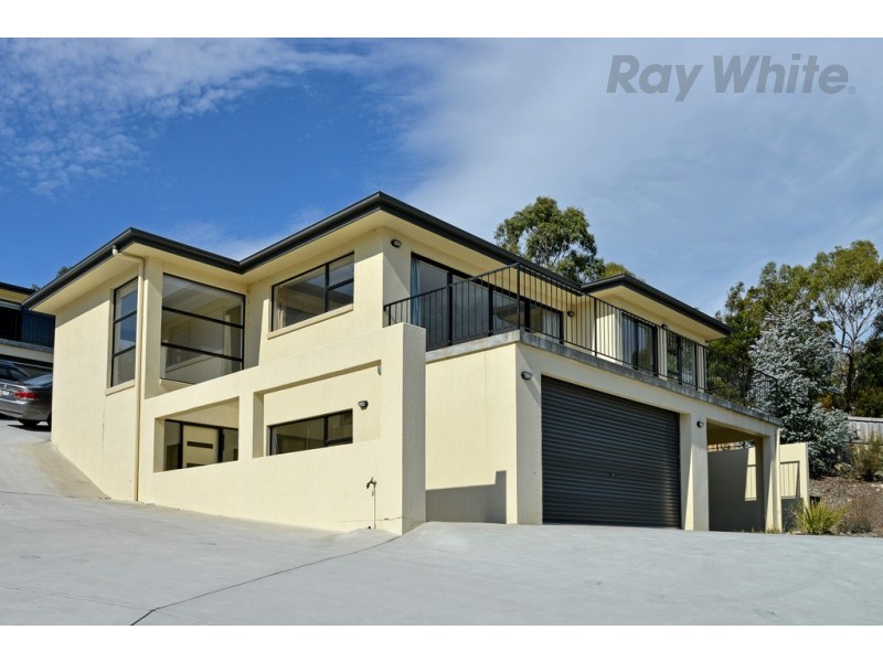 1/636 Oceana Drive, Tranmere TAS 7018
