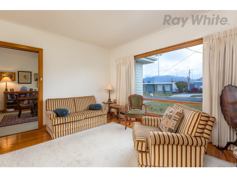 9 Correa Street, Howrah TAS 7018