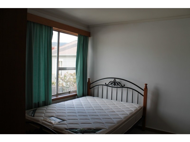 1/43 Regent Street, Sandy Bay TAS 7005