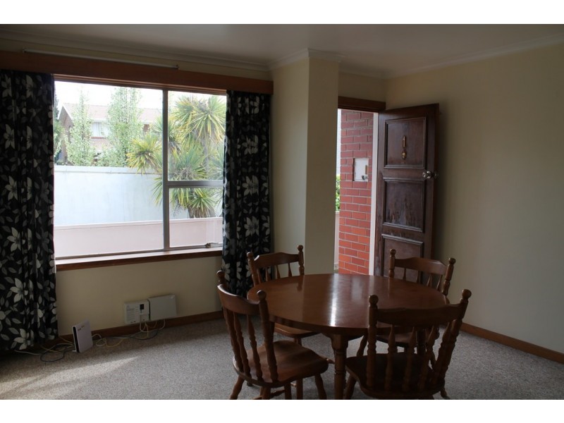 1/43 Regent Street, Sandy Bay TAS 7005