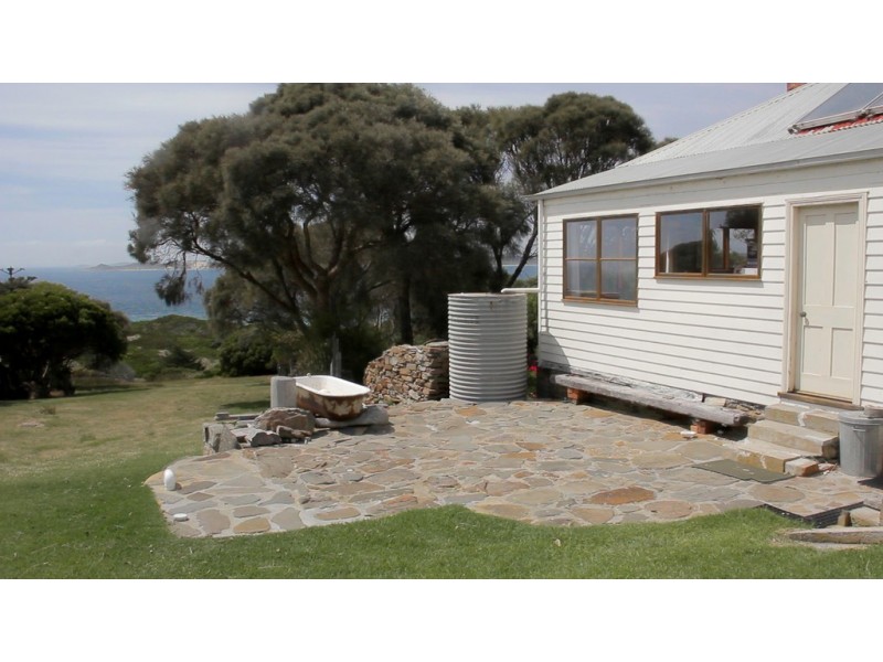 . Waterhouse Island, Waterhouse TAS 7262