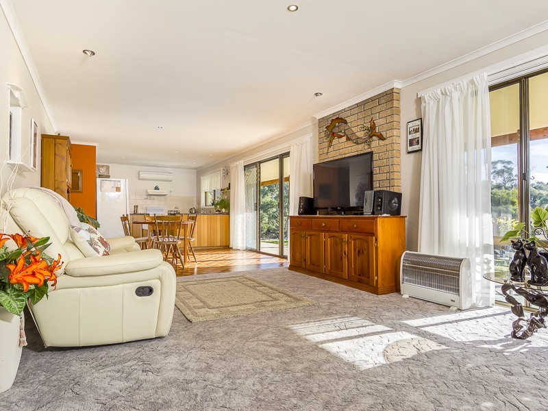 18 Greatbatch Drive, White Beach TAS 7184