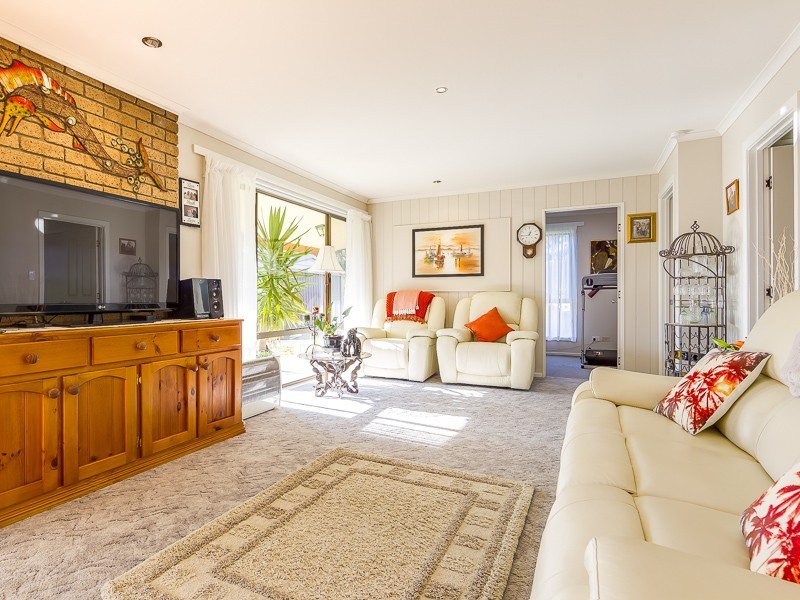 18 Greatbatch Drive, White Beach TAS 7184