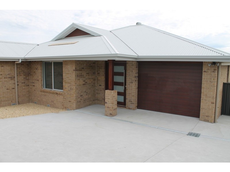 71 Esplanade, Midway Point TAS 7171