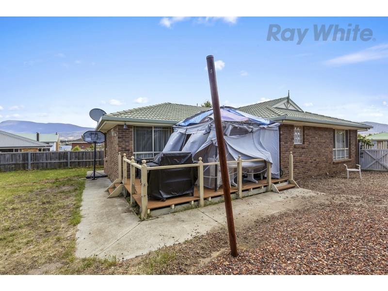 17 Cloak Place, Old Beach TAS 7017