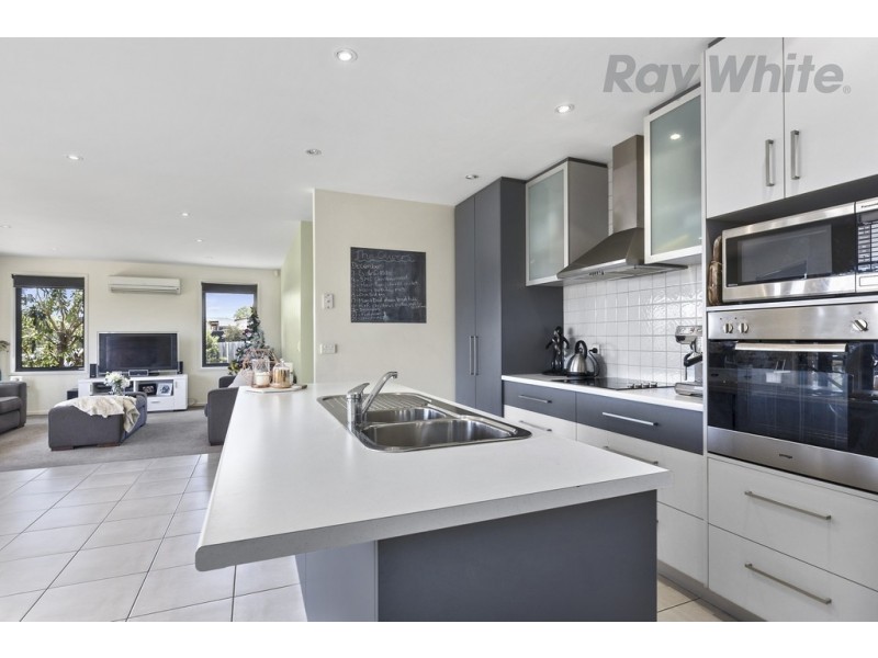 7 Callum Close, Midway Point TAS 7171