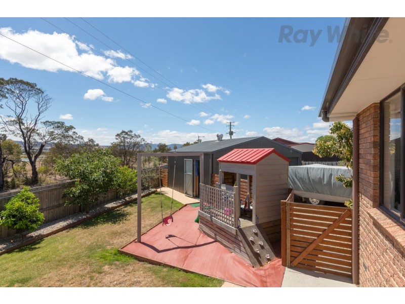 7 Callum Close, Midway Point TAS 7171