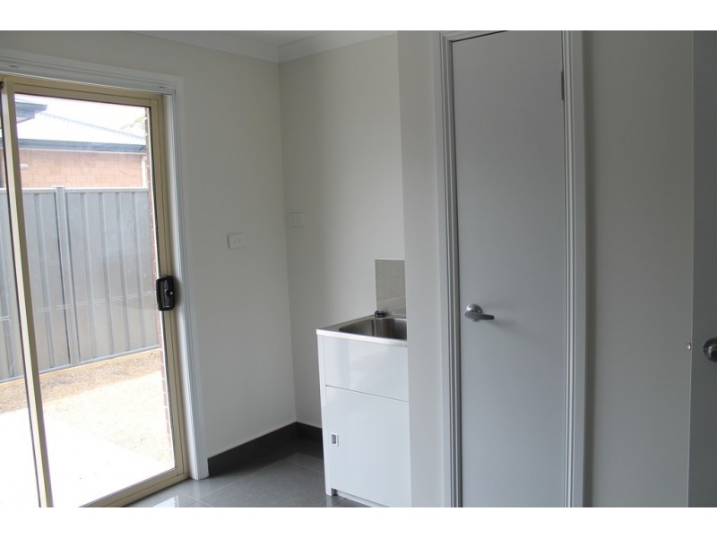 66 Esplanade, Midway Point TAS 7171