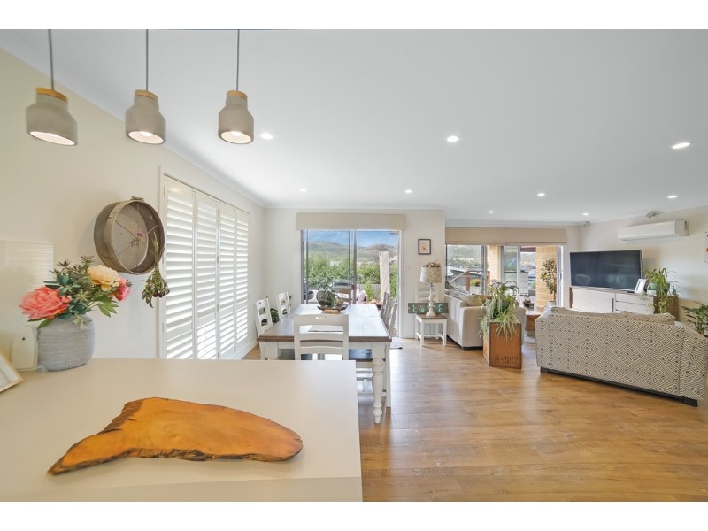 17 Hance Road, Howrah TAS 7018