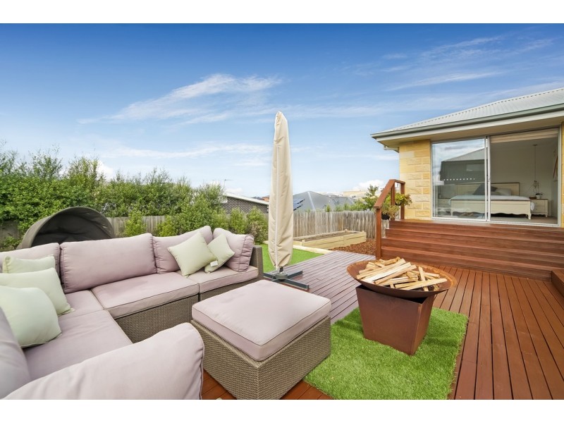 17 Hance Road, Howrah TAS 7018