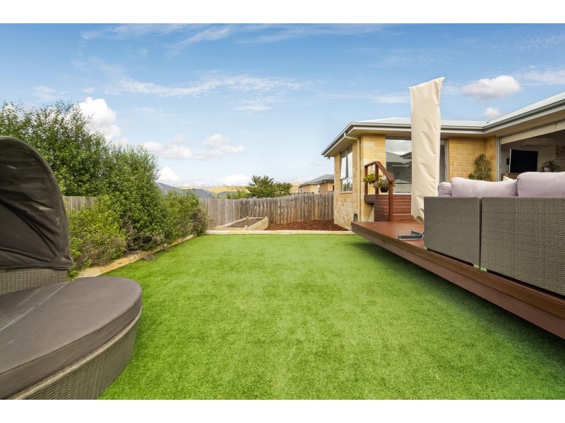 17 Hance Road, Howrah TAS 7018