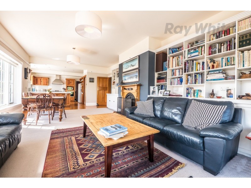 9 Ellington Road, Sandy Bay TAS 7005