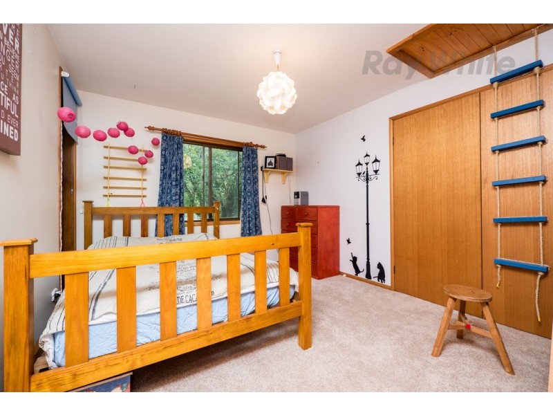 20 Mountain Road, Allens Rivulet TAS 7150