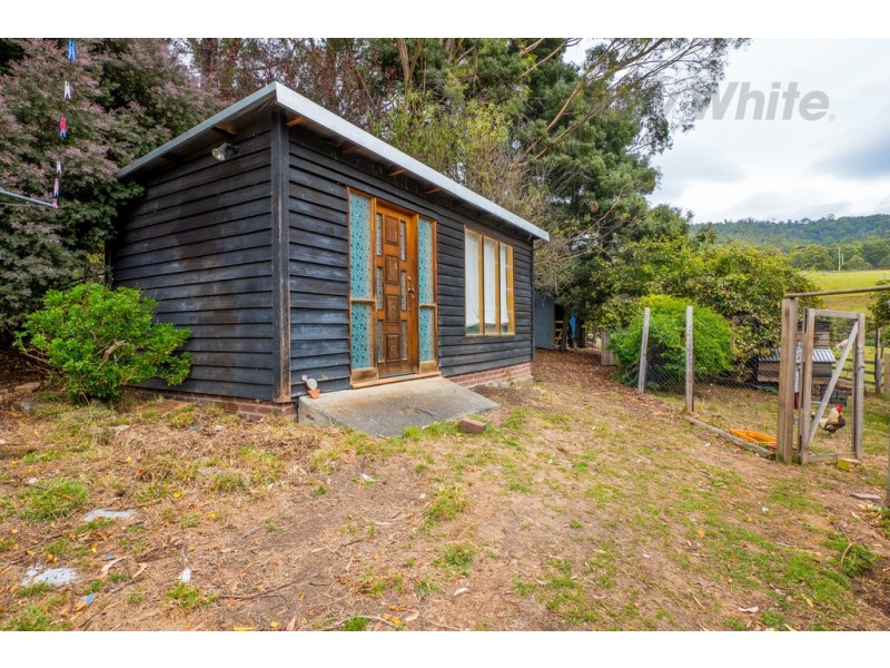 20 Mountain Road, Allens Rivulet TAS 7150