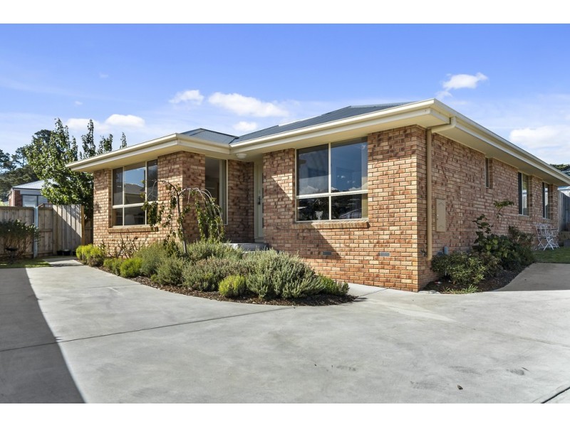 43 Eaves Court, Old Beach TAS 7017