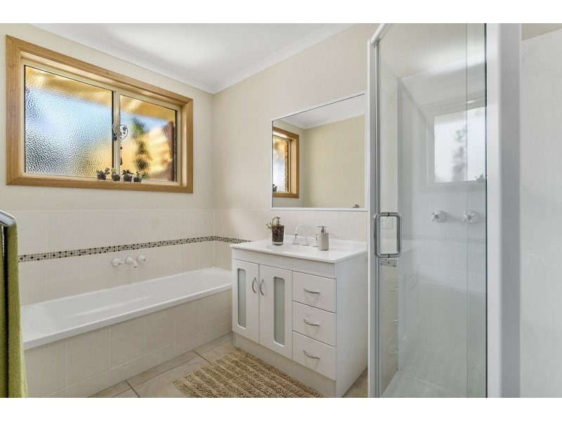 43 Eaves Court, Old Beach TAS 7017