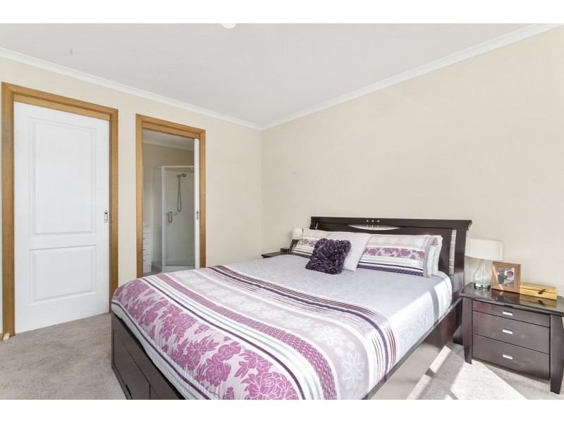 43 Eaves Court, Old Beach TAS 7017