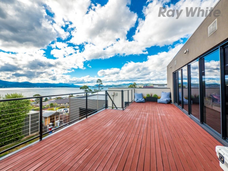 11 Norla Street, Tranmere TAS 7018