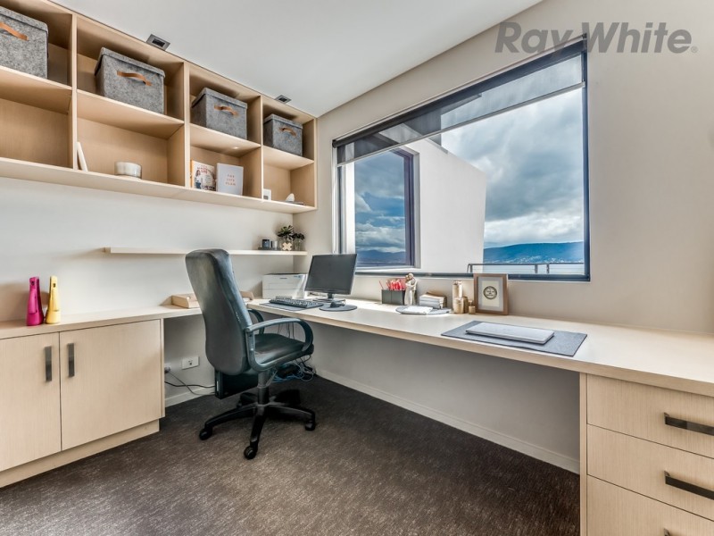 11 Norla Street, Tranmere TAS 7018