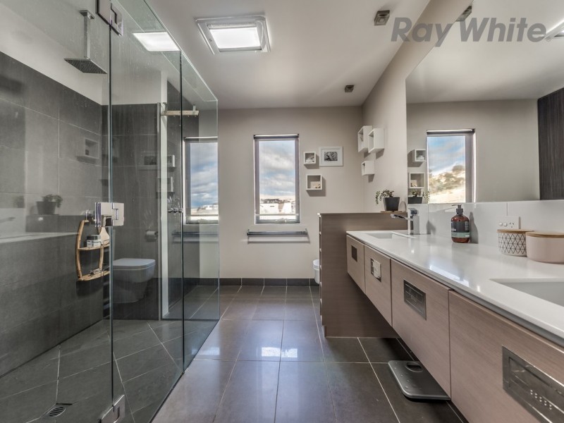 11 Norla Street, Tranmere TAS 7018