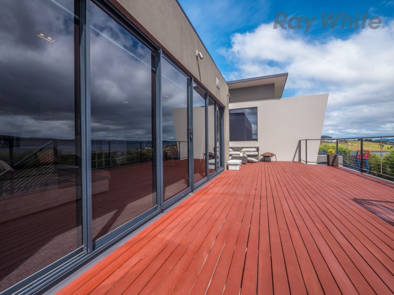 11 Norla Street, Tranmere TAS 7018