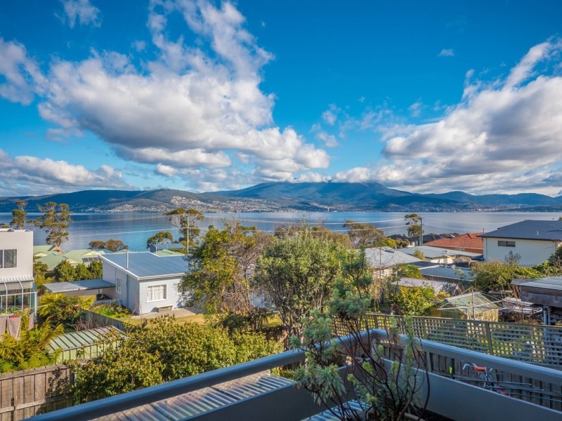 99 Elinga Street, Howrah TAS 7018