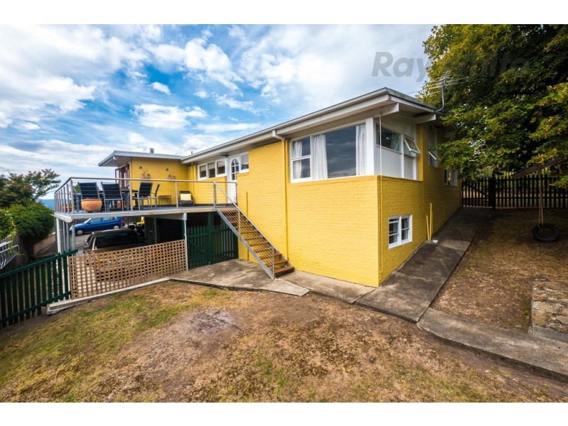41 Maning Ave, Sandy Bay TAS 7005