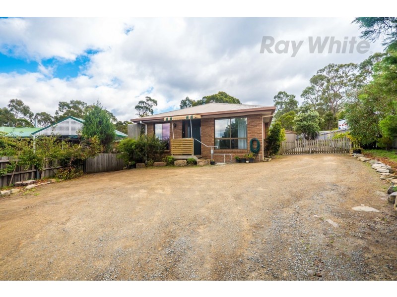 36 Ash Drive, Kingston TAS 7050