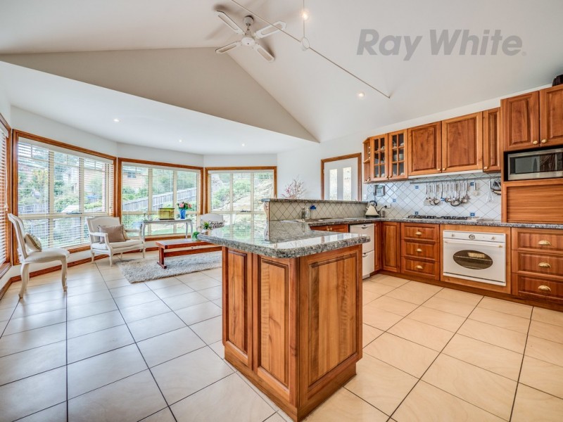 9A Kent Street, Lindisfarne TAS 7015