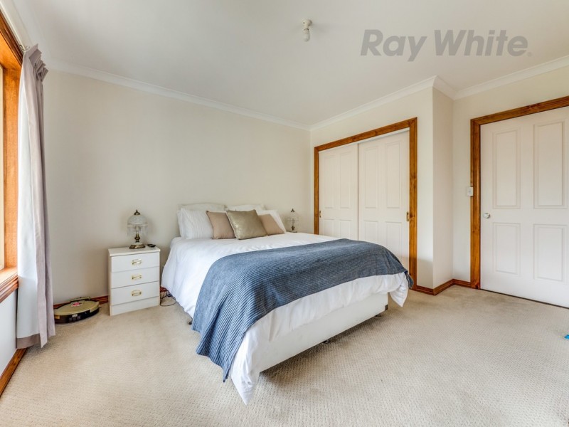 9A Kent Street, Lindisfarne TAS 7015