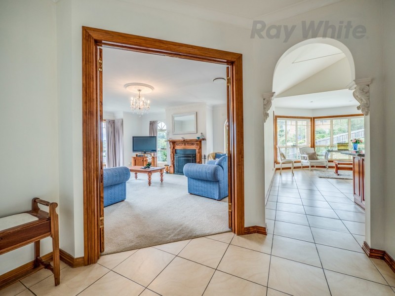 9A Kent Street, Lindisfarne TAS 7015