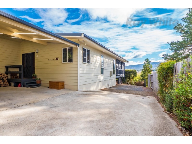 76 Glenora Road, New Norfolk TAS 7140
