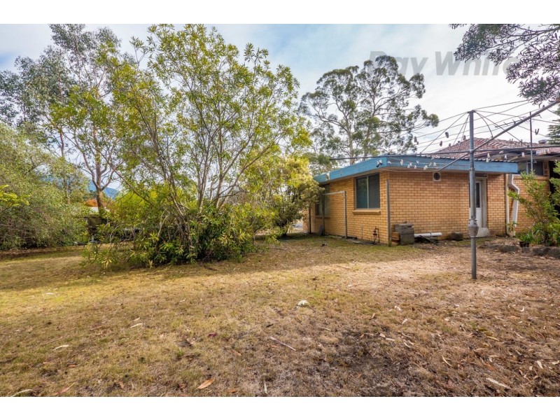 69 Rialannah Road, Mount Nelson TAS 7007