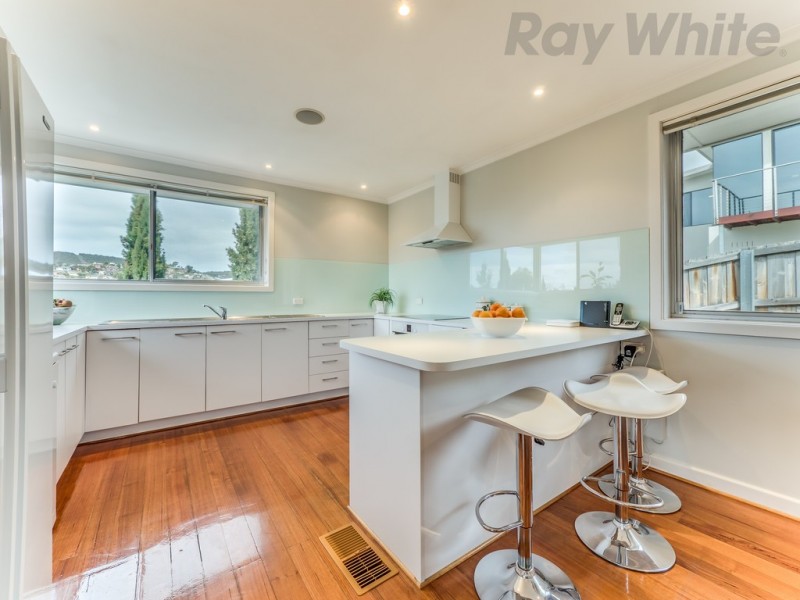 24 Girrabong Road, Lenah Valley TAS 7008