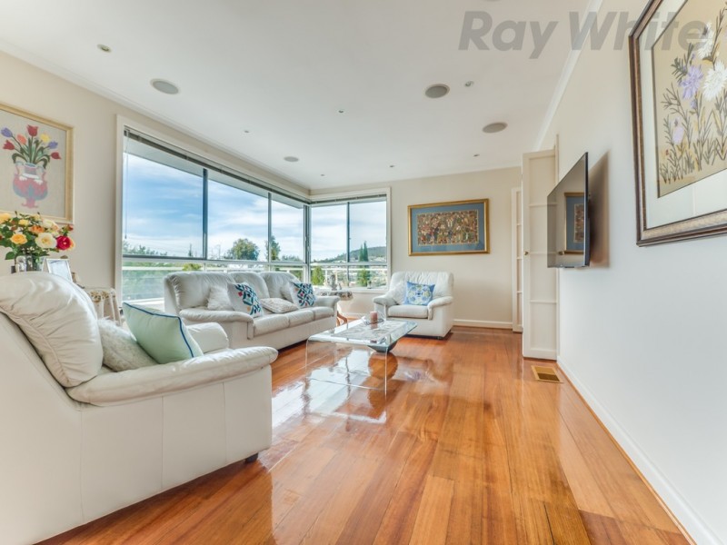 24 Girrabong Road, Lenah Valley TAS 7008